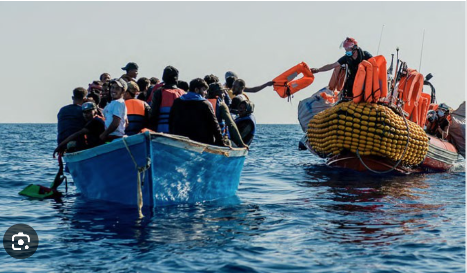 You are currently viewing Emigration clandestine : Plus de 2500 migrants morts ou disparus en Méditarranée en 2023