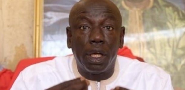 You are currently viewing Le Parti Socialiste se range derrière Amadou Ba