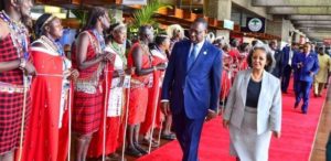 Lire la suite à propos de l’article Au Sommet africain sur le climat, Macky Sall a souligné que le TER (Train Express Régional) et le BRT (Bus Rapid Transit) incarnent la politique de transition énergétique du Sénégal.