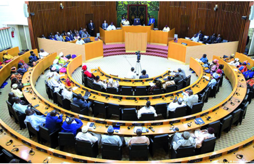 You are currently viewing Assemblée Rupture Pastef – Taxawu : FIN DE PARTIE