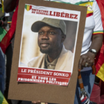 Lire la suite à propos de l’article Sénégal: la fuite d’un courrier sur l’état de santé de l’opposant Ousmane Sonko fait polémique