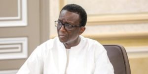 Lire la suite à propos de l’article Les secrets de la rencontre entre Amadou Ba et les députés de Bby
