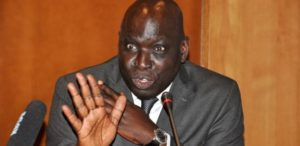 Lire la suite à propos de l’article Madiambal Diagne: « La candidature de Diomaye Faye ne va pas prospérer »
