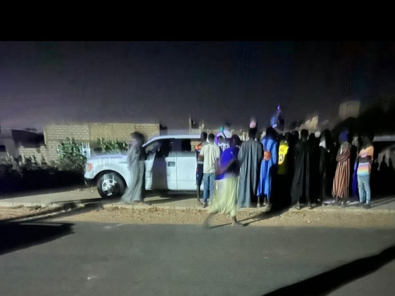 You are currently viewing Du nouveau dans l’affaire du Baye Fall tué à Touba : 13 suspects présentés au procureur