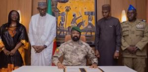 Lire la suite à propos de l’article Mali, Niger et Burkina Faso proposent la création d’une confédération