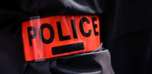 Lire la suite à propos de l’article Kanel : mort d’un trafiquant de drogue, des jeunes incendient le domicile d’un policier