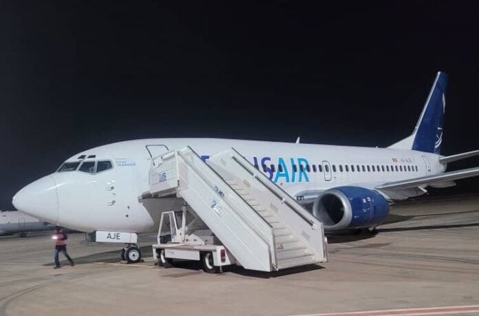 You are currently viewing Transport aérien : Un 2e Boeing 737-300 de Transair pour l’Afrique