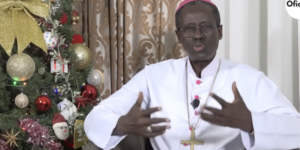 Lire la suite à propos de l’article Archevêque ou chef de l’Église sénégalaise : Les éclairages de Mgr Benjamin Ndiaye