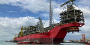 Lire la suite à propos de l’article Projet Sangomar : Le FPSO Léopold Sédar Senghor a quitté Singapour et fait cap sur le Sénégal