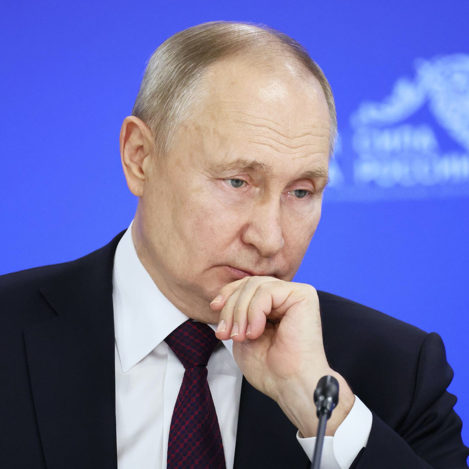 You are currently viewing Présidentielle russe: la candidature de Poutine officiellement validée