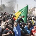 Lire la suite à propos de l’article Macky Sall cherche l’apaisement, la société civile la mobilisation