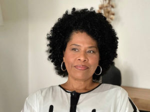 Lire la suite à propos de l’article Elections Présidentielles: démission avant la fin de son mandat, Nathalie Yamb explique
