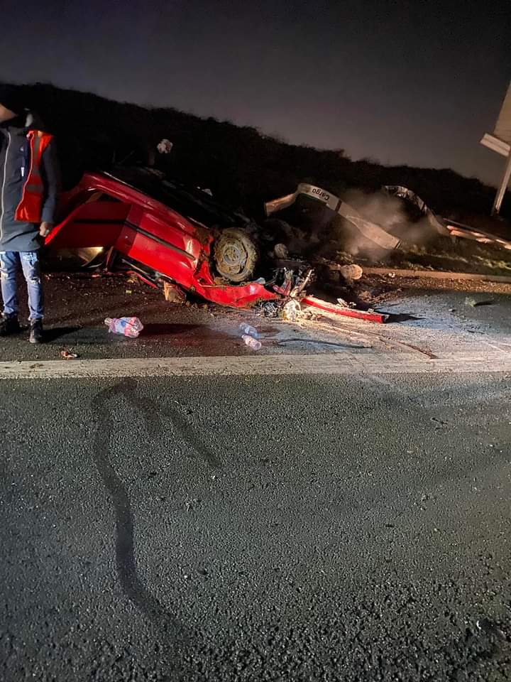 You are currently viewing Accident à Colobane: une Camion dérape et fait deux (02) morts