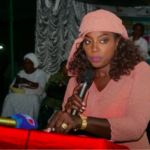 Lire la suite à propos de l’article Fatou Diane, Ministre de la Femme, s’érige en défenseur du président Macky Sall ….