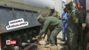 Lire la suite à propos de l’article PETROLE-GAZ : LA DOUANE SÉNÉGALAISE CRÉE UN NOUVEAU DISPOSITIF DE CONTRÔLE