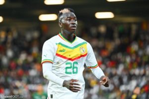 Lire la suite à propos de l’article Ça vient de tomber pour le milieu de terrain sénégalais, Pape Gueye