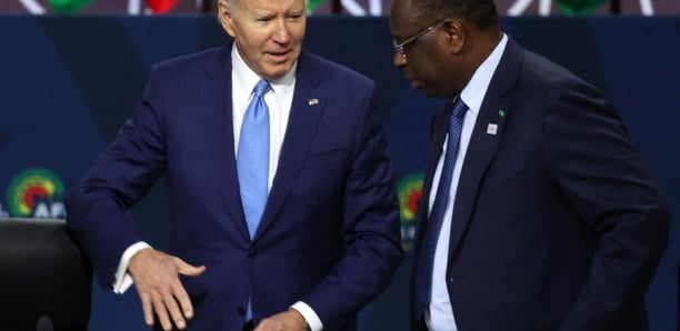 You are currently viewing Le report de la présidentielle n’est pas « légitime » : Macky Sall à l’épreuve de la pression de son allié Biden