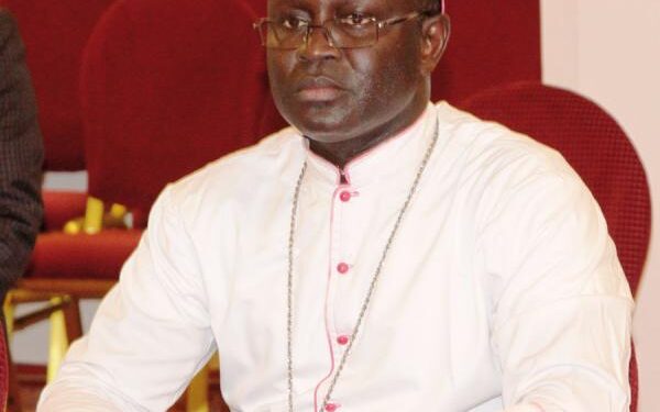 You are currently viewing L’Eglise sermonne les politiques et appelle au dialogue
