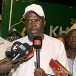 Lire la suite à propos de l’article Un accident suspend la campagne électorale de Khalifa Président : Une épreuve inattendue pour la campagne