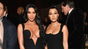 Lire la suite à propos de l’article Kourtney Kardashian révèle les raisons derrière sa décision de consommer son propre lait maternel