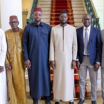 Lire la suite à propos de l’article Le Président Bassirou Diomaye et les syndicalistes du secteur privé au Palais