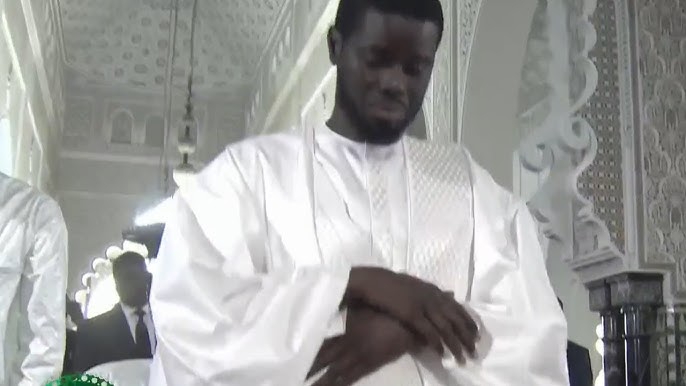 You are currently viewing Korité : Bassirou Diomaye Faye conforte les sénégalais  à s’unir pour  un Sénégal d’unité et de cohésion