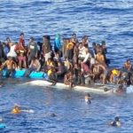Lire la suite à propos de l’article Gandiole : Une Pirogue Accoste Avec 32 Passagers Et 2 Corps Sans Vie