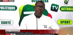 Lire la suite à propos de l’article Urgent: Bah Diakhaté arrêté pour outrage au Premier Ministre