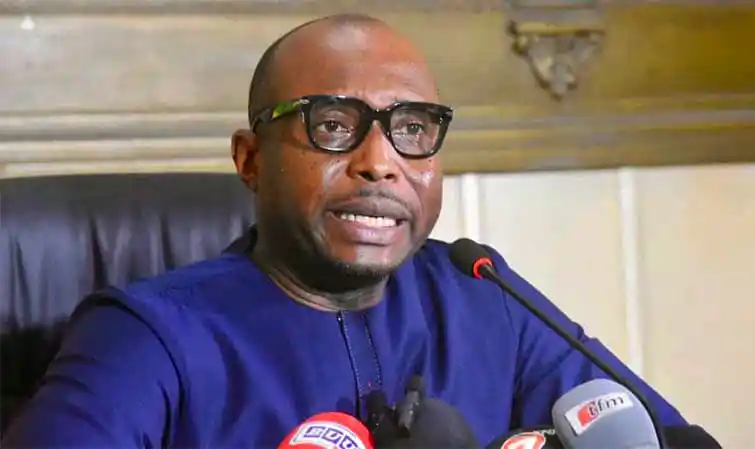 You are currently viewing Mairie de Dakar : Le Maire, Barthelemy Dias augmente les salaires des…