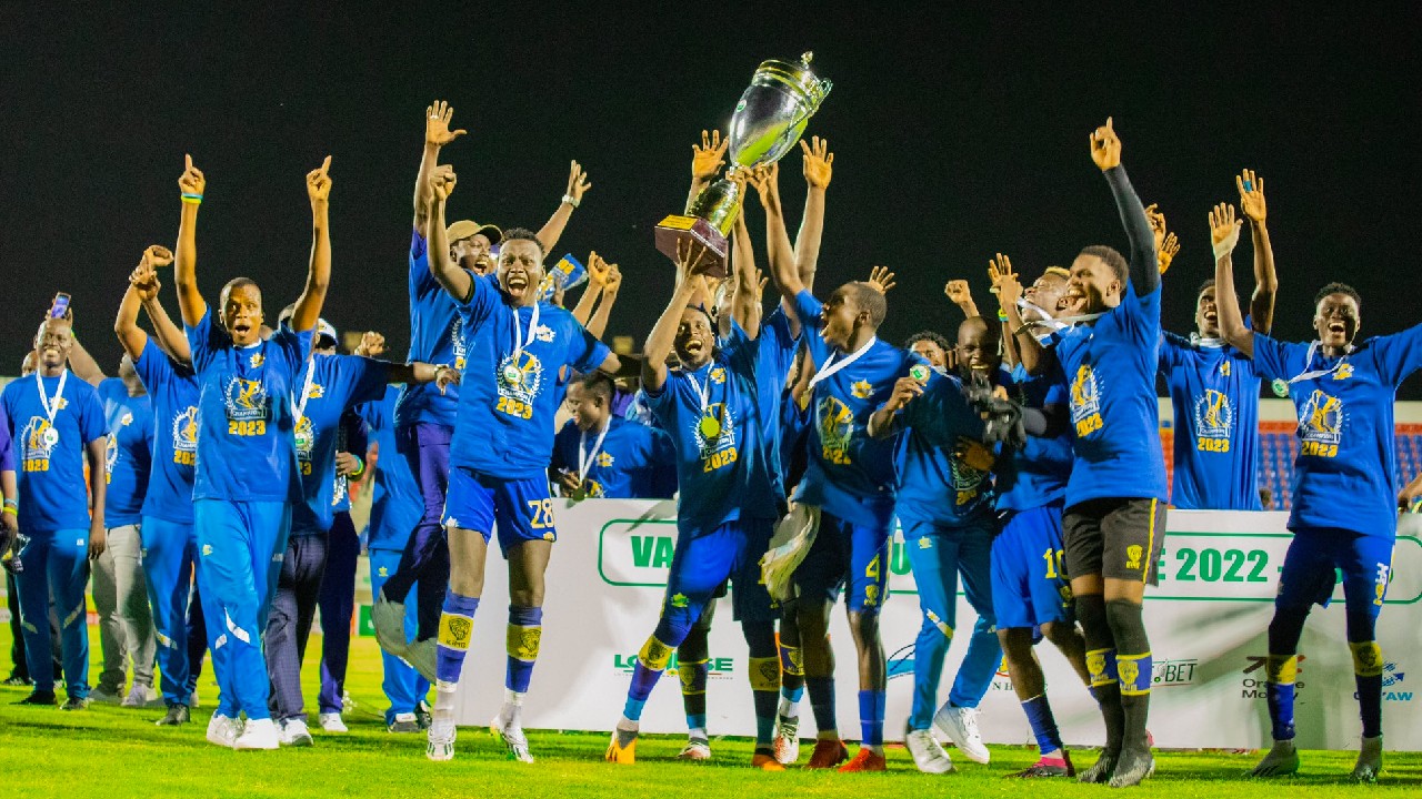 You are currently viewing Urgent – Ligue 1 Sénégalaise : Sacré champion du Sénégal, Teungueth s’offre sa deuxième étoile en dominant Génération Foot (0-1)