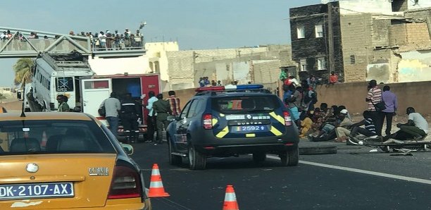 You are currently viewing Transports: Les deux chauffeurs qui faisaient la course sur l’autoroute à péage, en garde à vue