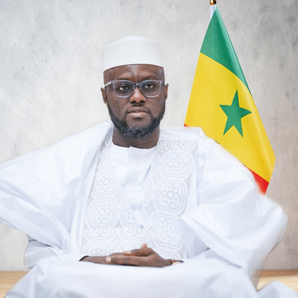 You are currently viewing Problèmes et retards des vols vers la Mecque : Le ministre du transport aérien pointe du doigt Air Sénégal