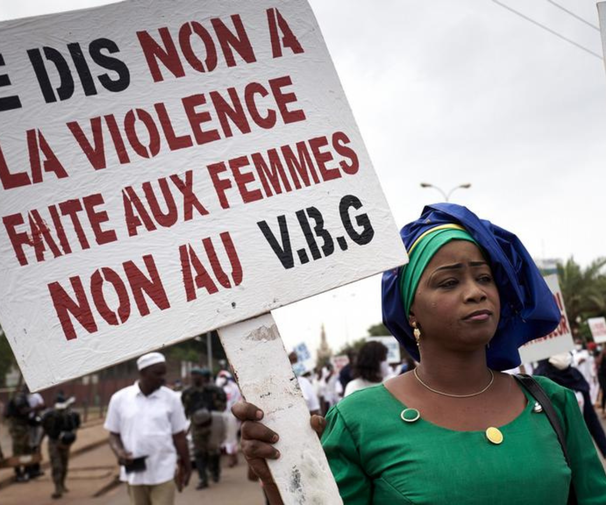 You are currently viewing Lutte contre la violences faites aux femmes: les hommes appelés à la barre pour payer les pots cassés
