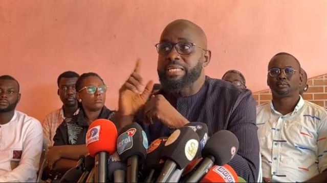 You are currently viewing Thierno Bocoum au tandem Diomaye-Sonko : « Ils sont dans un deal… Il est ahurissant d’entendre le président dire… »