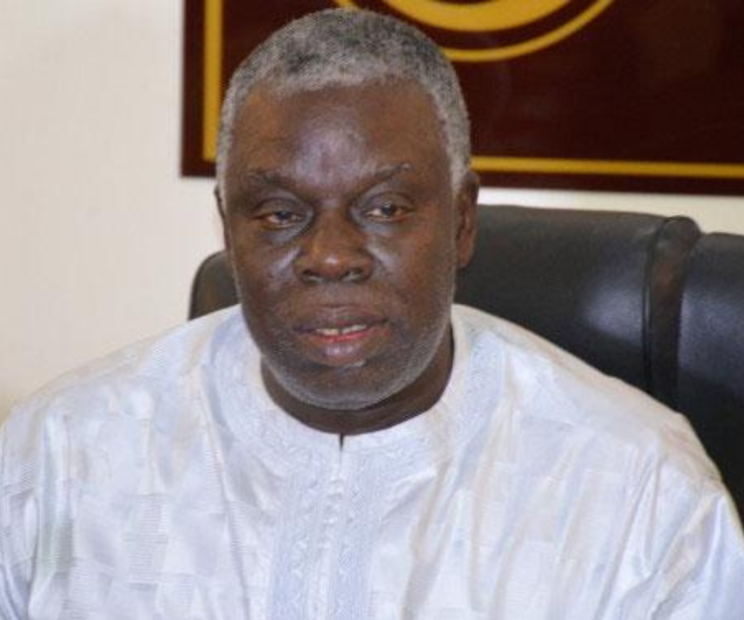 You are currently viewing Tribunal de Dakar : Diop Sy condamné à payer 1 milliard…