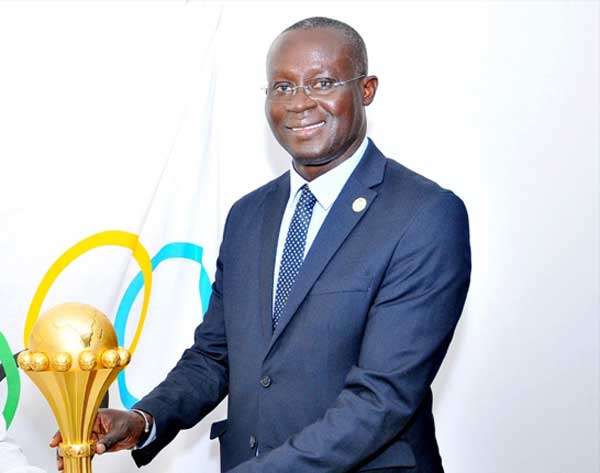 You are currently viewing FSF: Me Augustin Senghor candidat à sa propre succession…