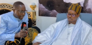 Lire la suite à propos de l’article En visite à Touba,  Pape Alé Niang salue le rôle de régulateur social des chefs religieux
