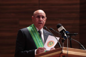 Lire la suite à propos de l’article Mohamed Ould Cheikh El Ghazouani a été réélu dès le premier tour pour un second mandat avec 56,12% des voix,
