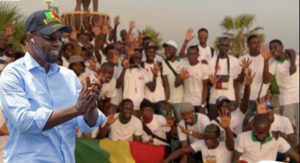 Lire la suite à propos de l’article Sétal Sunu Réew Sous la banniére Sénégal Propre ,Jeunesse Pastef se remobilise