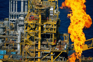 Lire la suite à propos de l’article Pétrole de Sangomar : le Sénégal pourrait obtenir 45 milliards de recettes cette année