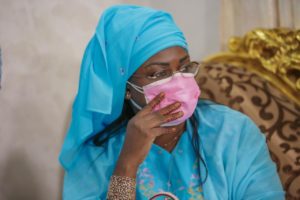 Lire la suite à propos de l’article La mère de l’ex-Première dame, Marième Faye Sall, Oumou Diallo, est convoquée par la Section de recherches de la gendarmerie