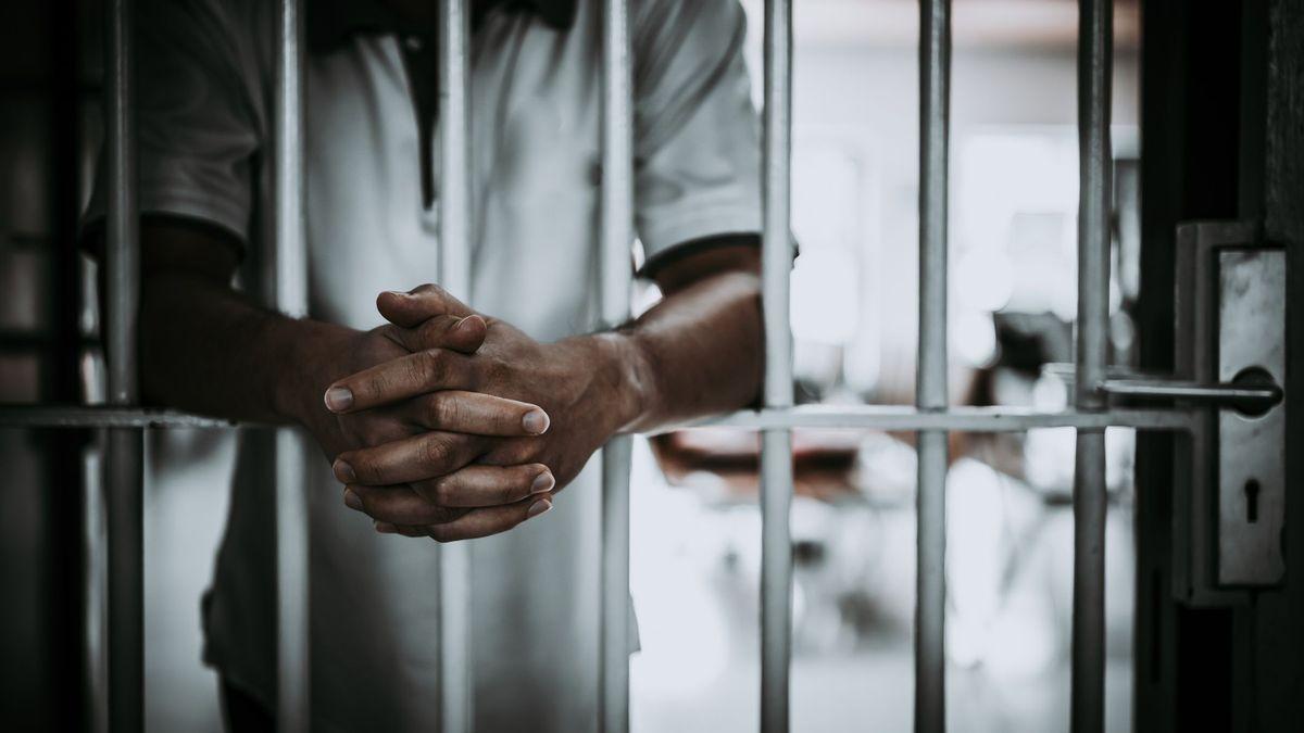 You are currently viewing Le ministre de la Justice, Ousmane Diagne, a annoncé la construction d’une nouvelle prison de 2500 places