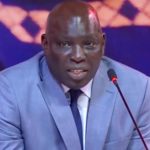 Lire la suite à propos de l’article Madiambal Diagne charge Ousmane Sonko : « Les médias qu’il stigmatise n’ont jamais appelé à un coup d’État »