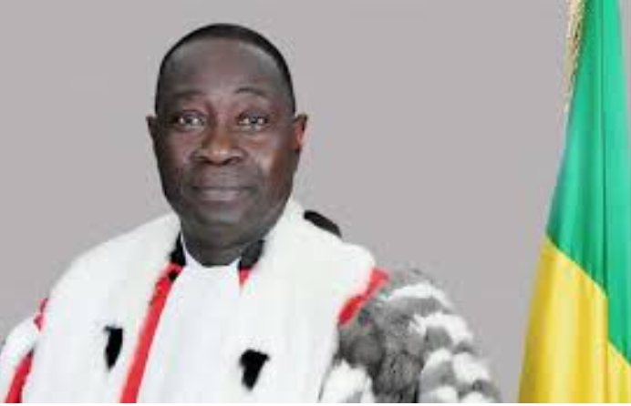 You are currently viewing Décès de Mamadou Badio Camara, Président du Conseil constitutionnel