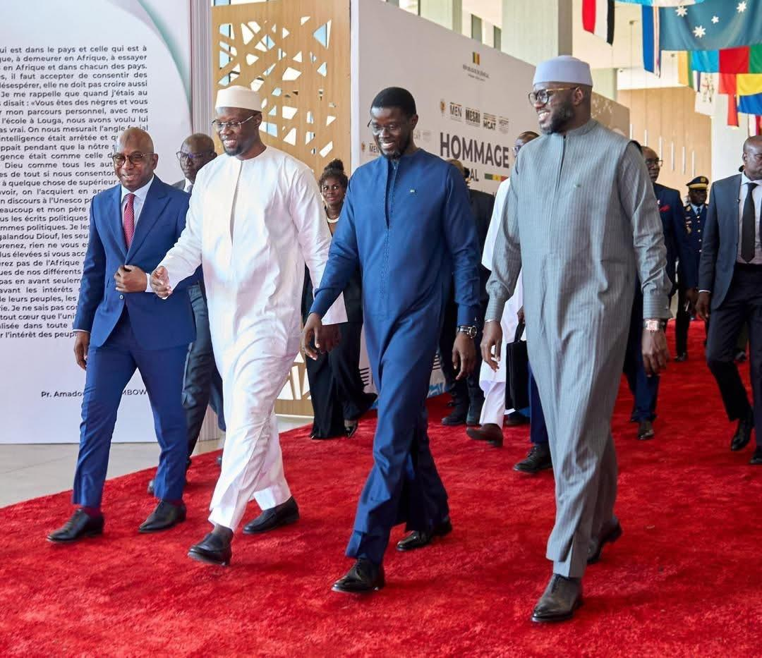 You are currently viewing Diomaye Faye et Ousmane Sonko : un tandem toujours uni malgré les pronostics