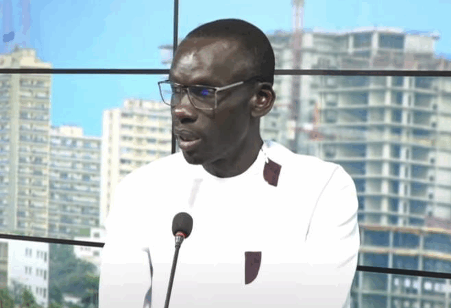 Incident au tribunal : Abdoulaye Ndiaye de Farba Ngom et les militants de pastef retrouvent la liberté