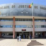 Lire la suite à propos de l’article Tribunal de Dakar : Le chroniqueur Abdou Nguer et son co-prévenu seront fixés sur leur sort le 12 novembre prochain