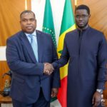 Lire la suite à propos de l’article Diomaye Faye reçoit le premier président de la Cour suprême pour faire le point sur les réformes judiciaires