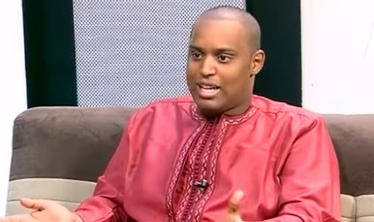 You are currently viewing TDS coupe le signal de Walf FM dans sept régions : Cheikh Niass dénonce une décision « inélégante »