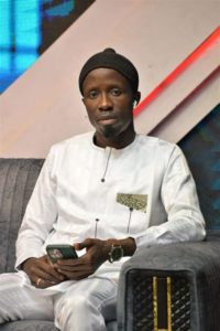 Lire la suite à propos de l’article Affaire Abdou Nguer : le chroniqueur condamné à 6 mois dont 3 ferme, mais déjà libre